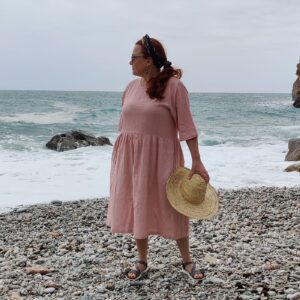 Vaaleanpunainen taskumekko Shanta