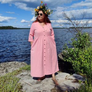 Vaaleanpunainen taskumekko Samaira