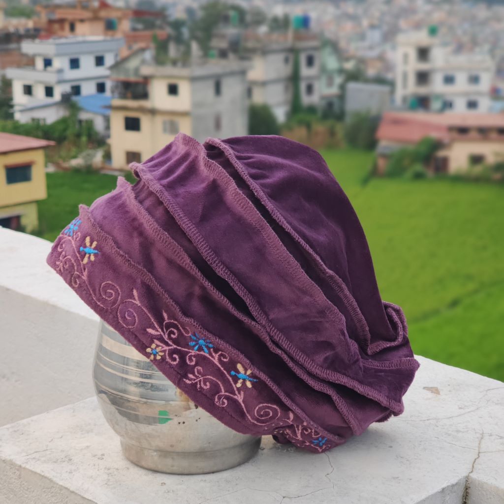 Samettihattu kukkabrodeeraus - Image 2