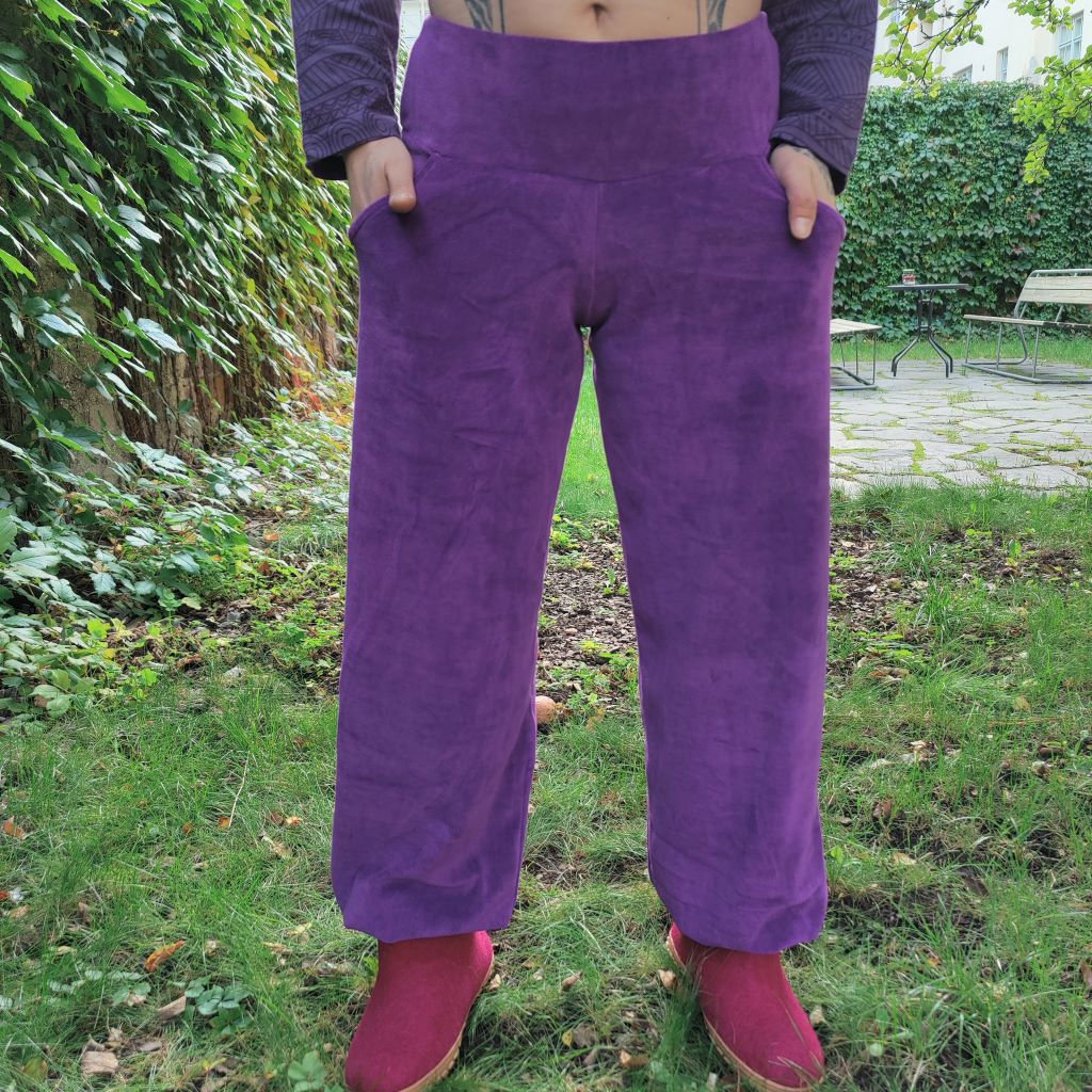 Trikoosamettihousu Minthi - Image 8