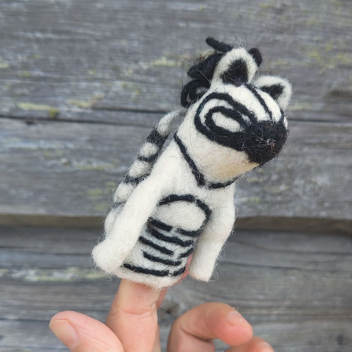 “Villieläimet” 7 sorminuken setti: seepra