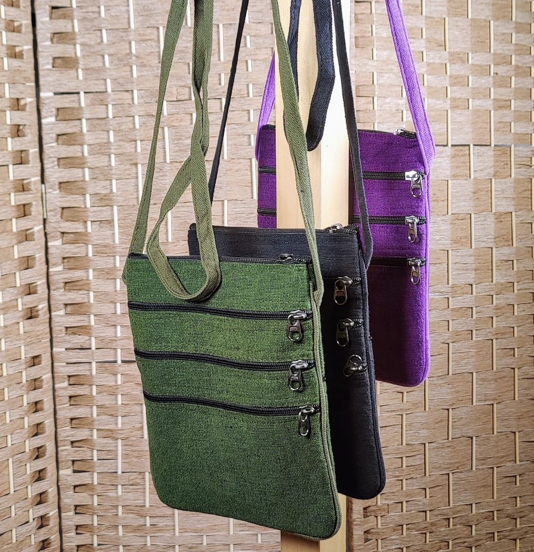 Taskulaukku yksivärinen