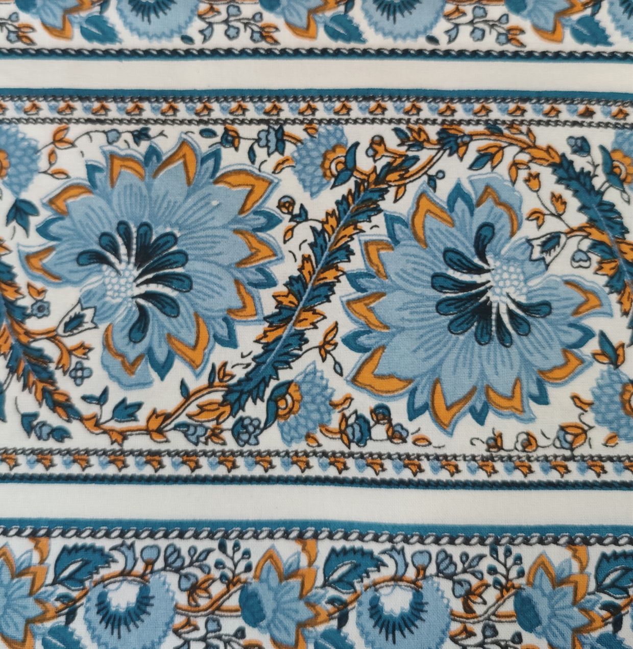 intialainen lakanasetti