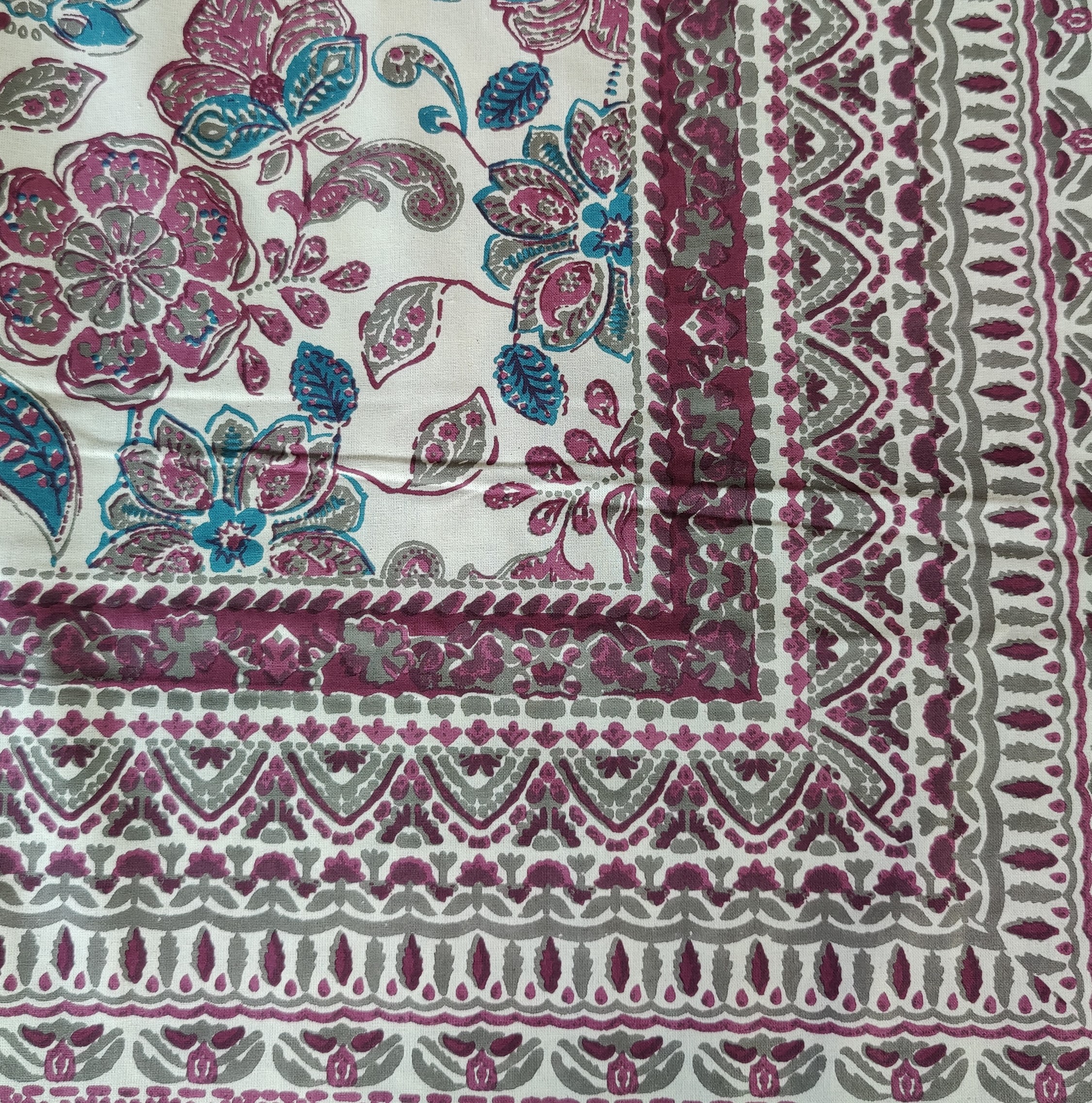 intialainen lakanasetti